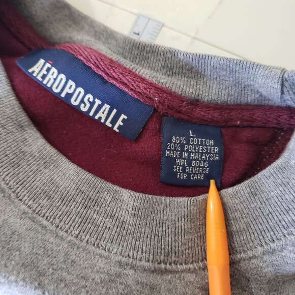 Vintage Y2K Aeropostale Gray Pullover Sweatshirt Size L 3D Pile Textured Logo - Picture 4 of 5